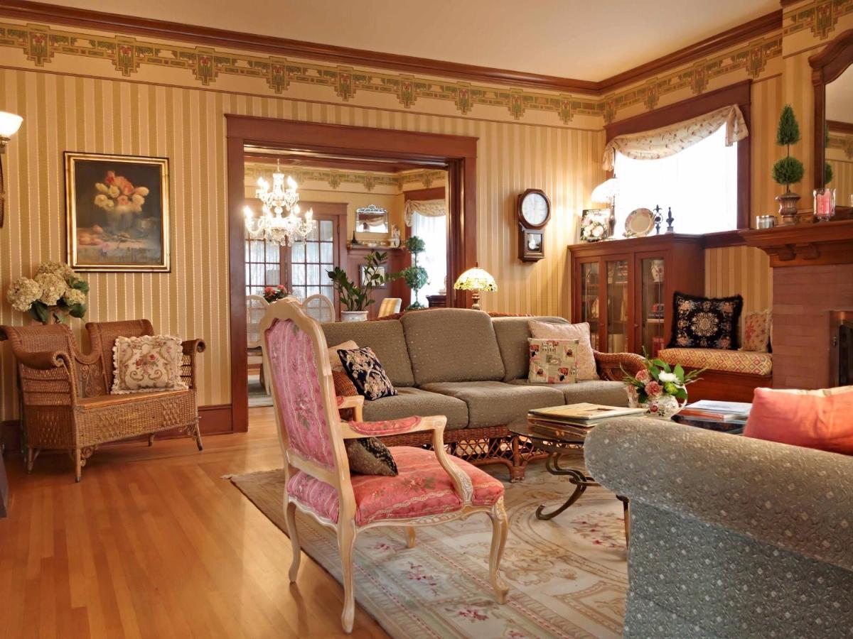 Briar Rose Inn Vancouver Wa Usa Εξωτερικό φωτογραφία